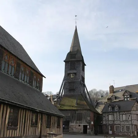 Cosy Studio Place Sainte Catherine Honfleur Exterior photo